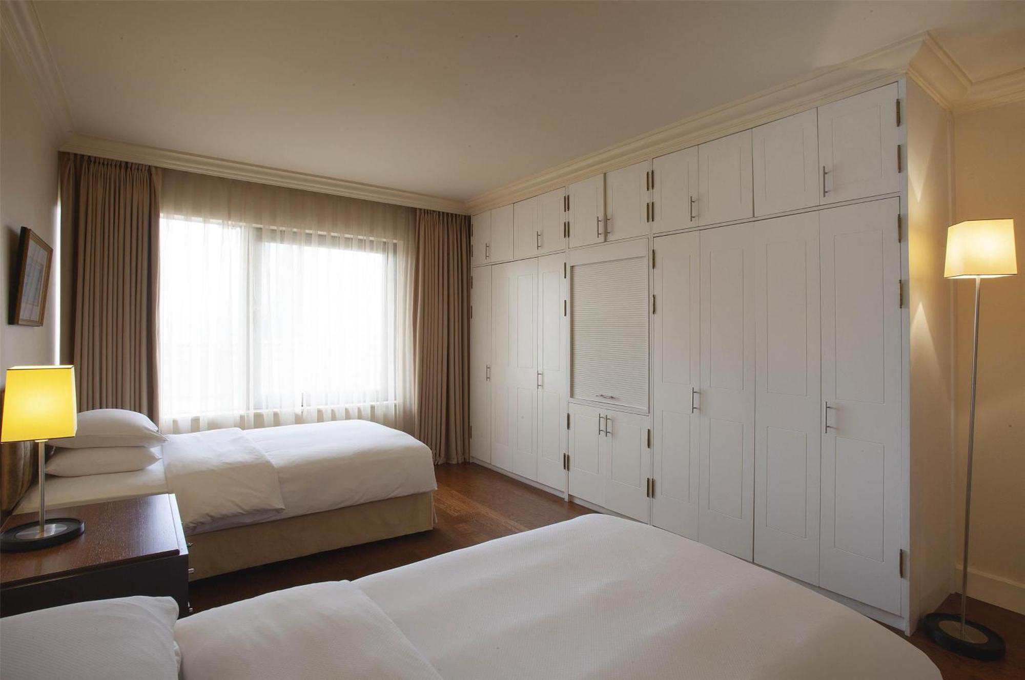 Grand Hyatt Otel 5*